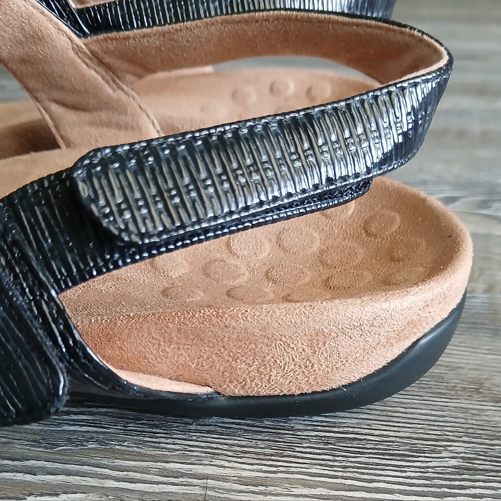 Vionic Farra II Strappy Sling Back Velcro Adjustable Flat Sandal Black Ladies 10 - Picture 4 of 9